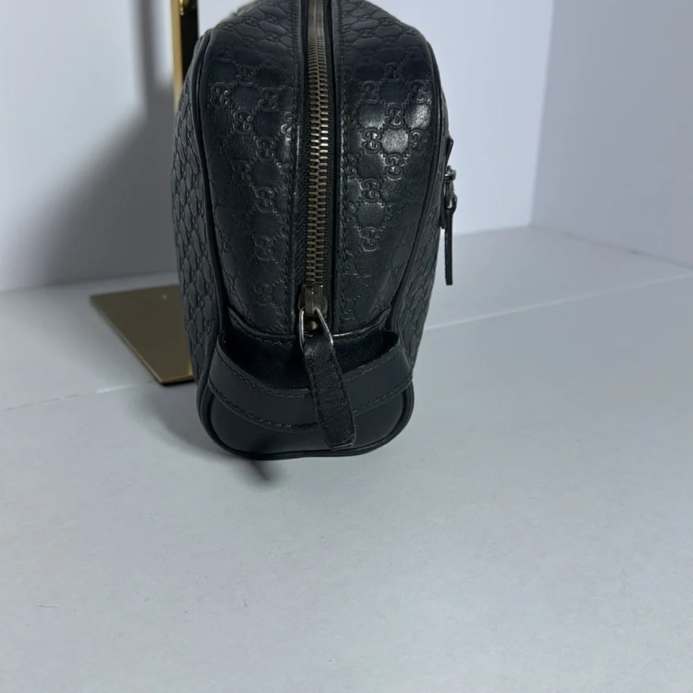 AUTHENTIC GUCCI DOP KIT IN BLACK GG LEATHER